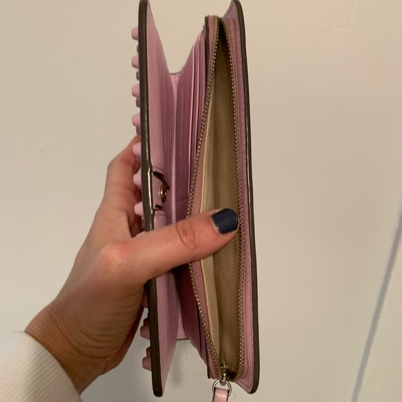 Banana Republic Pink stud clutch - Picture 2 of 4